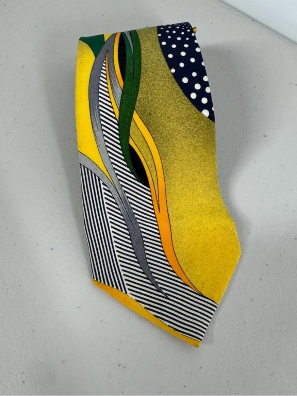 Sazzari Silk Tie Yellow Abstract Stripe Made in Italy Designer Necktie Novelty